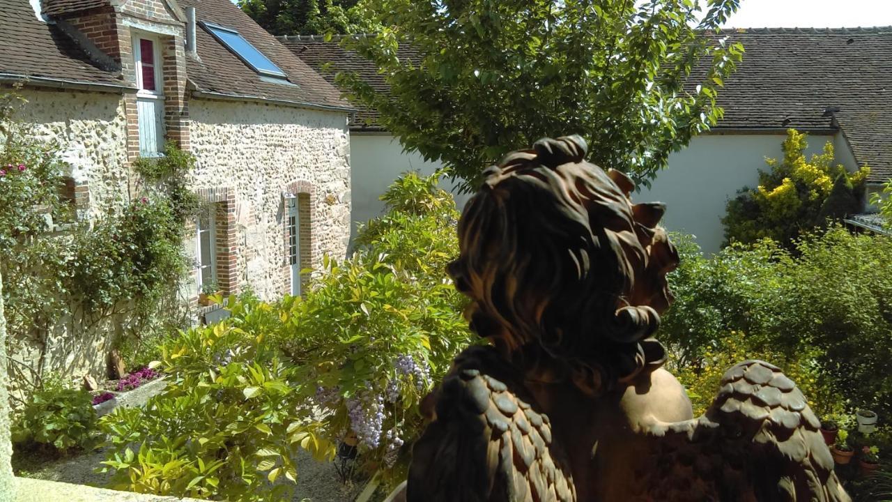 Les 3 Roses Bed & Breakfast Villeneuve-sur-Yonne Luaran gambar